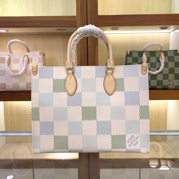 ルイヴィトンバッグ正面デザイン